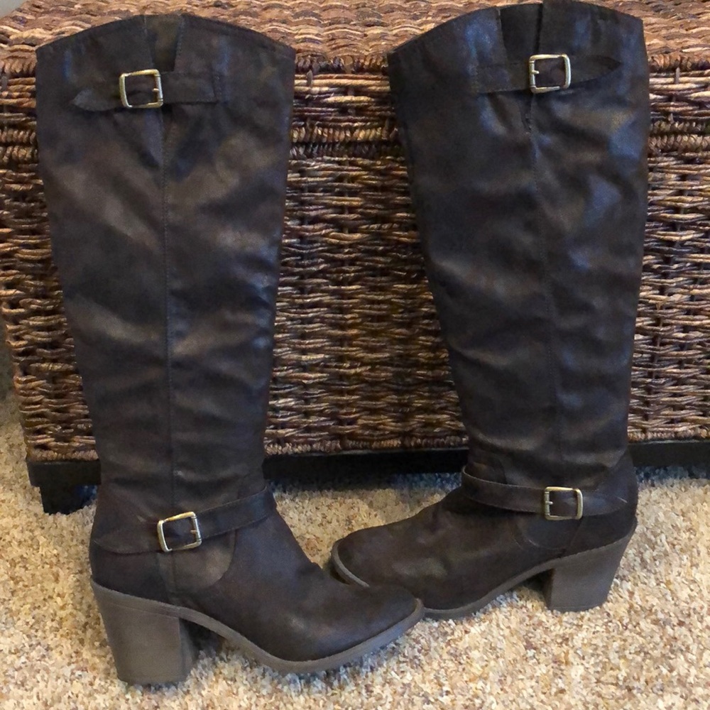 Women’s Brown Boots Size 9 1/2